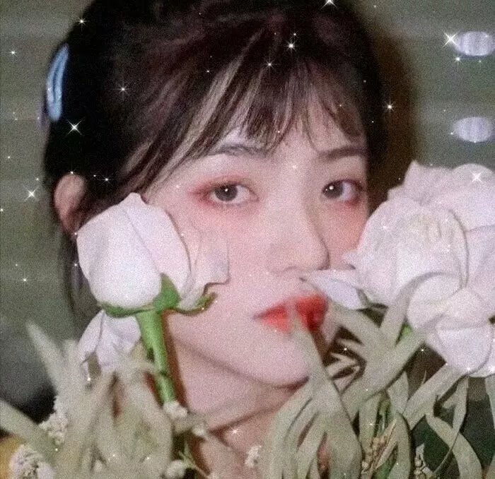 推动摇篮的手